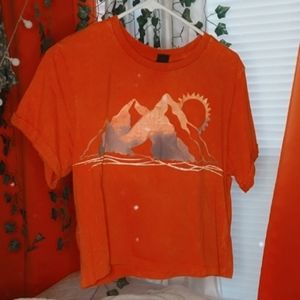 T-shirt with Mountain Sunet